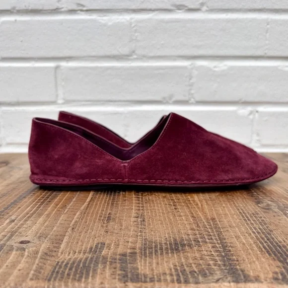 Vince Finola Almond Toe d'Orsay Flats in Burgundy Suede, SZ 8 NWOB - Picture 1 of 10